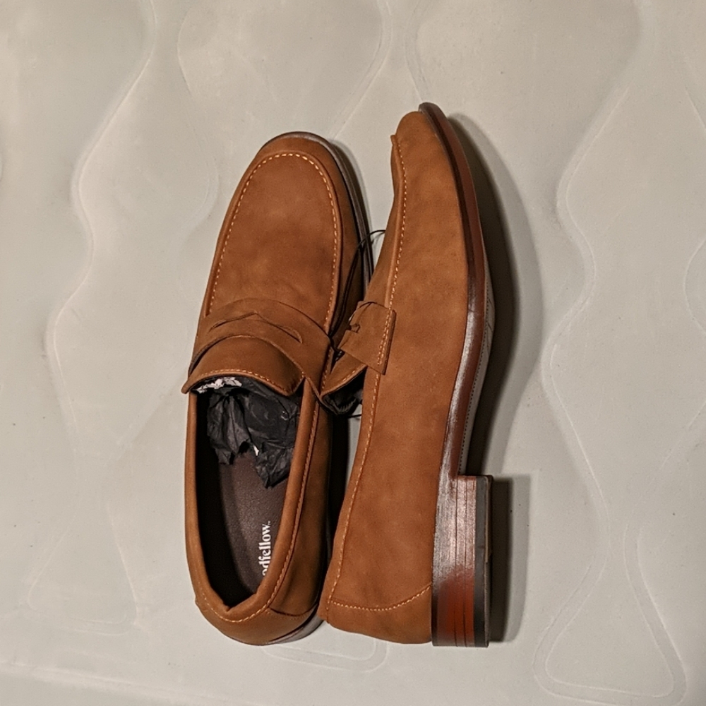 Shoes - Picture 2 of 2